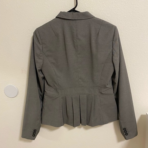 Banana Republic Blazer - Picture 2 of 5